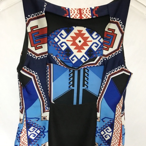 Farm Rio Aztec Geometric Print Cut-Out Back Sleeveless Sheath Dress S/P - Picture 7 of 9